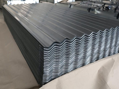 Producing roof panels