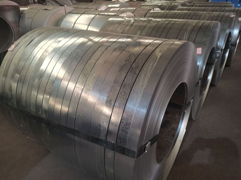 Galvanized steel strip packaging