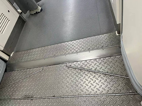 Stainless steel pattern plate subway application