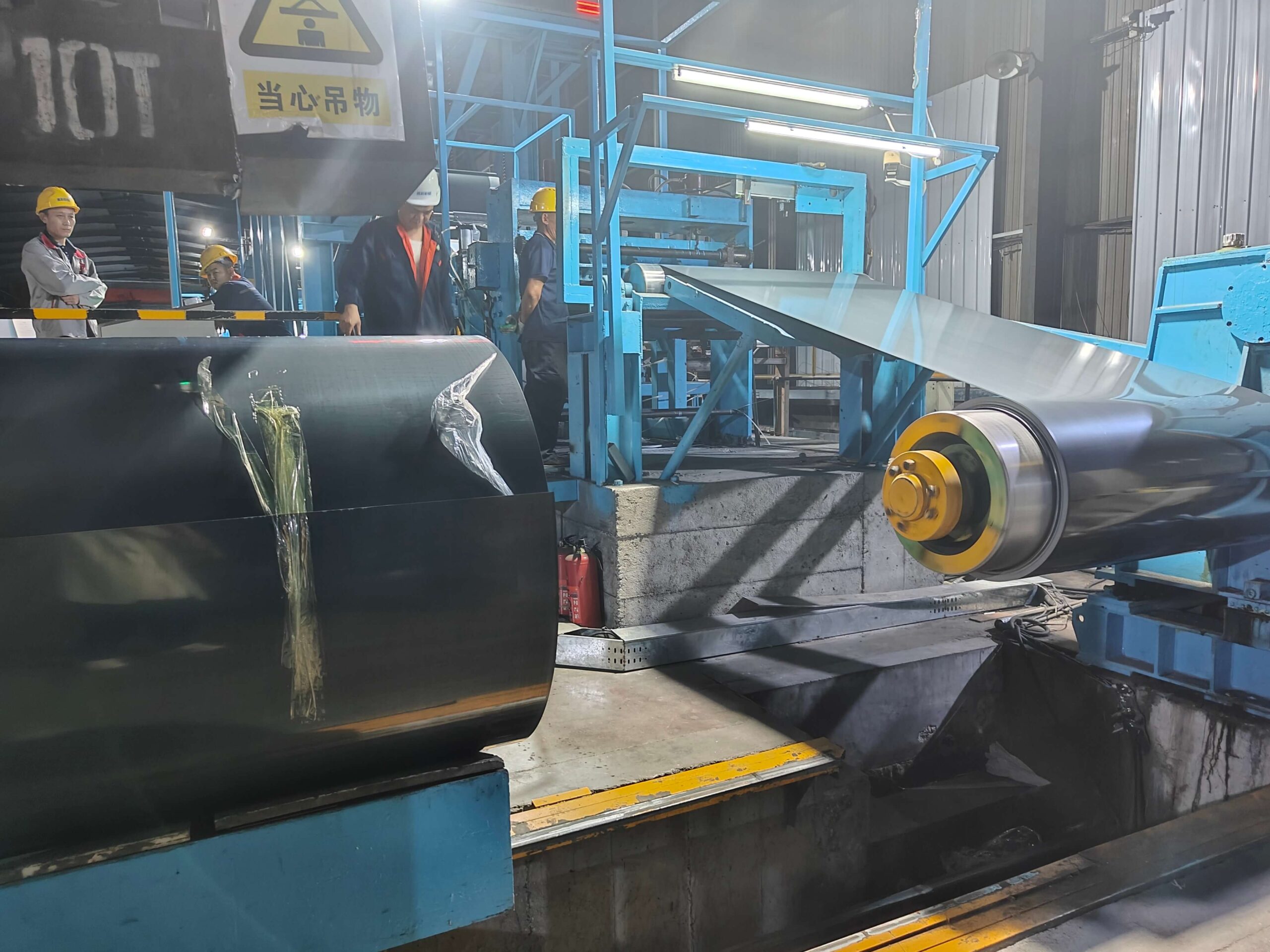 RAL7016PPGI steel coils are being produced