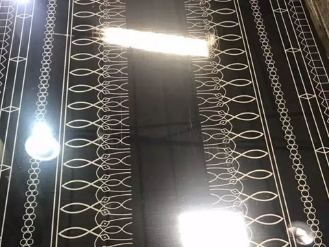 Etched mirror stainless steel sheet