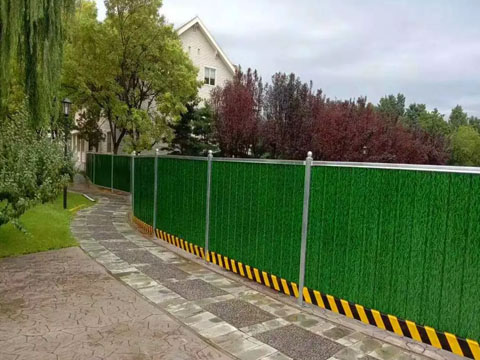 Small grass fence