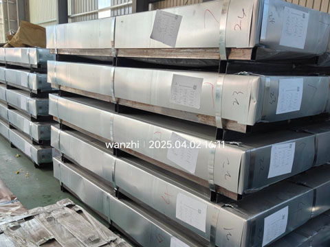 Galvanized steel sheet packaging completed