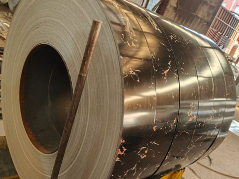 Black stone-grained steel strip