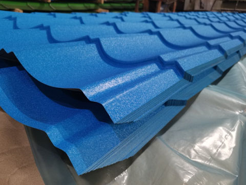 Roof panel details