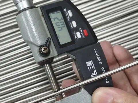 Stainless steel capillary tube diameter measurement