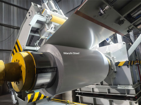 Spraying the surface of steel coils