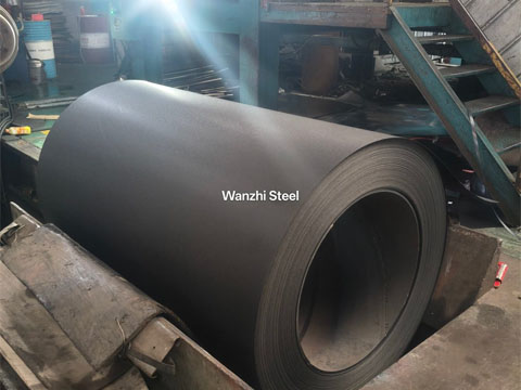 Wrinkled color-coated steel coil