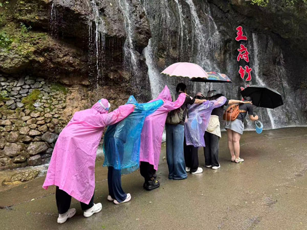 Rain couldn't dampen their enthusiasm for playing games.