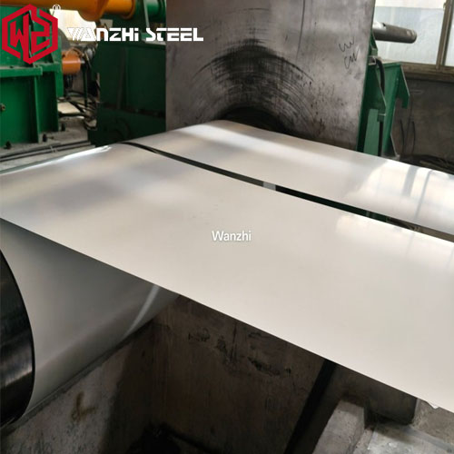 Color-coated steel strip